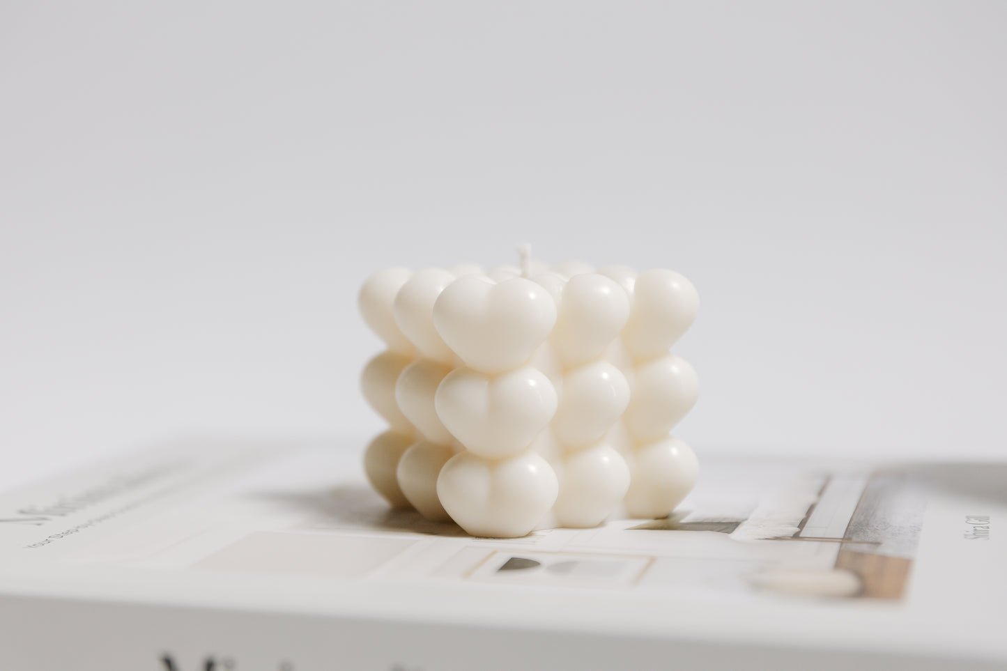 LOVE BUBBLE Decorative Candle