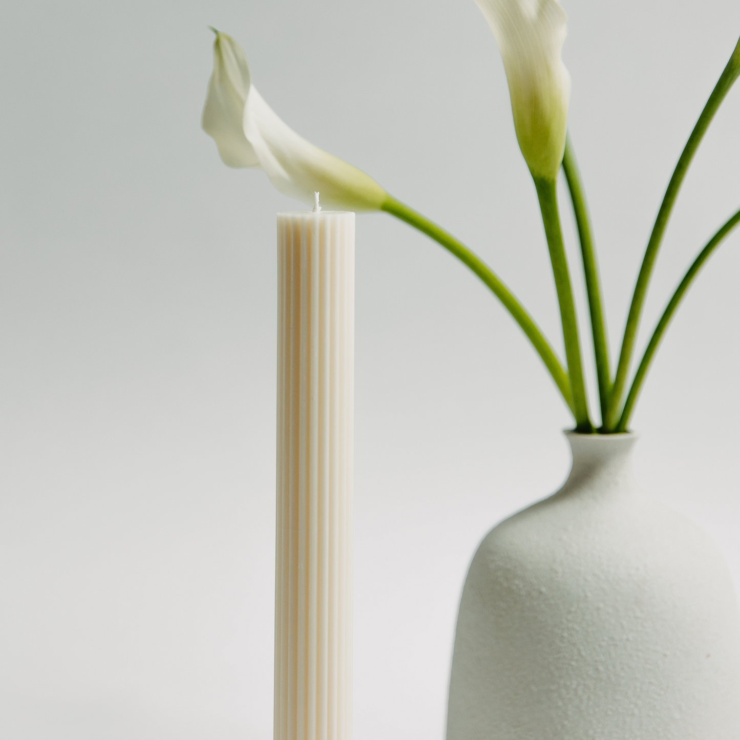 COLUMN Taper Candle